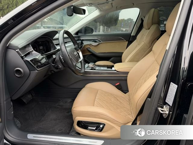 Audi A8 2021 Черный из Китая, фото 3