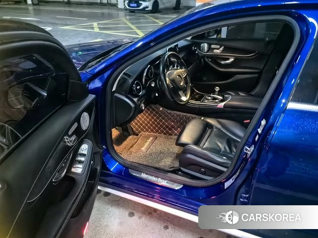 Mercedes-Benz Class C 2018 Синий из Китая, фото 3