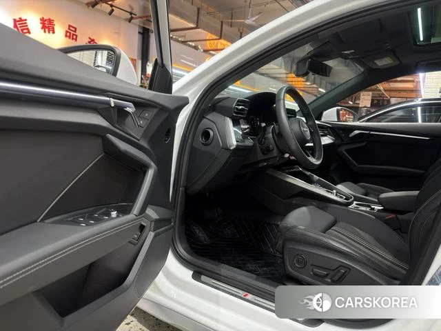 Audi A3 id 4374726 из Китая 22