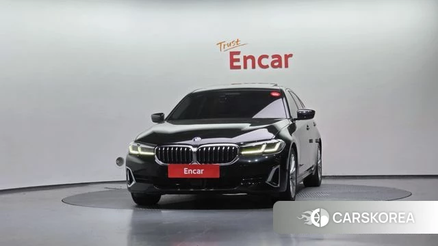 BMW 5 Series (G30) id 4303531 из Кореи 23