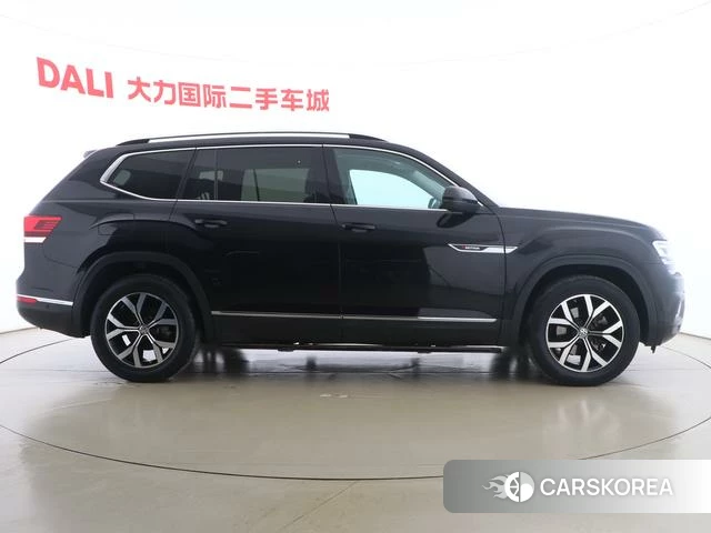 Volkswagen Tourang id 4263857 из Китая 8