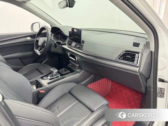 Audi Q5L id 4275974 из Китая 13