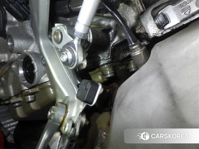 Engine photo
