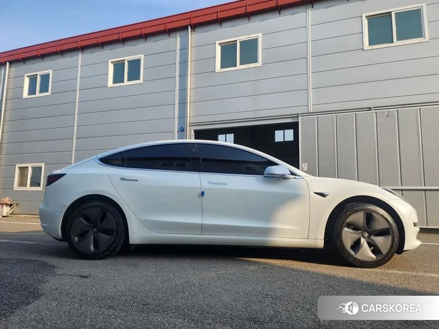 Tesla Model 3 id 1519677 из Кореи 13