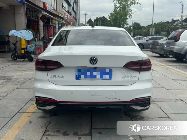 Volkswagen Lavida 2024 Белый из Китая, фото 6