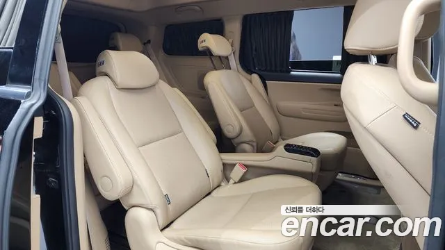 Kia The New Carnival id 2763299 из Кореи 13