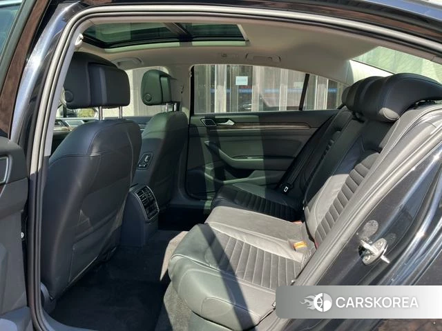 Volkswagen Magotan id 4207604 из Китая 8