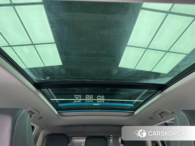 Audi Q5 e-tron id 4260781 из Китая 11
