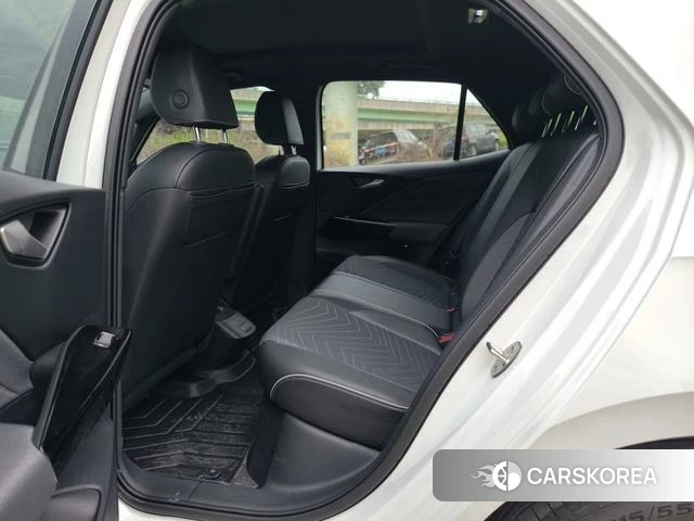 Volkswagen ID.3 2024 Белый из Китая, фото 3