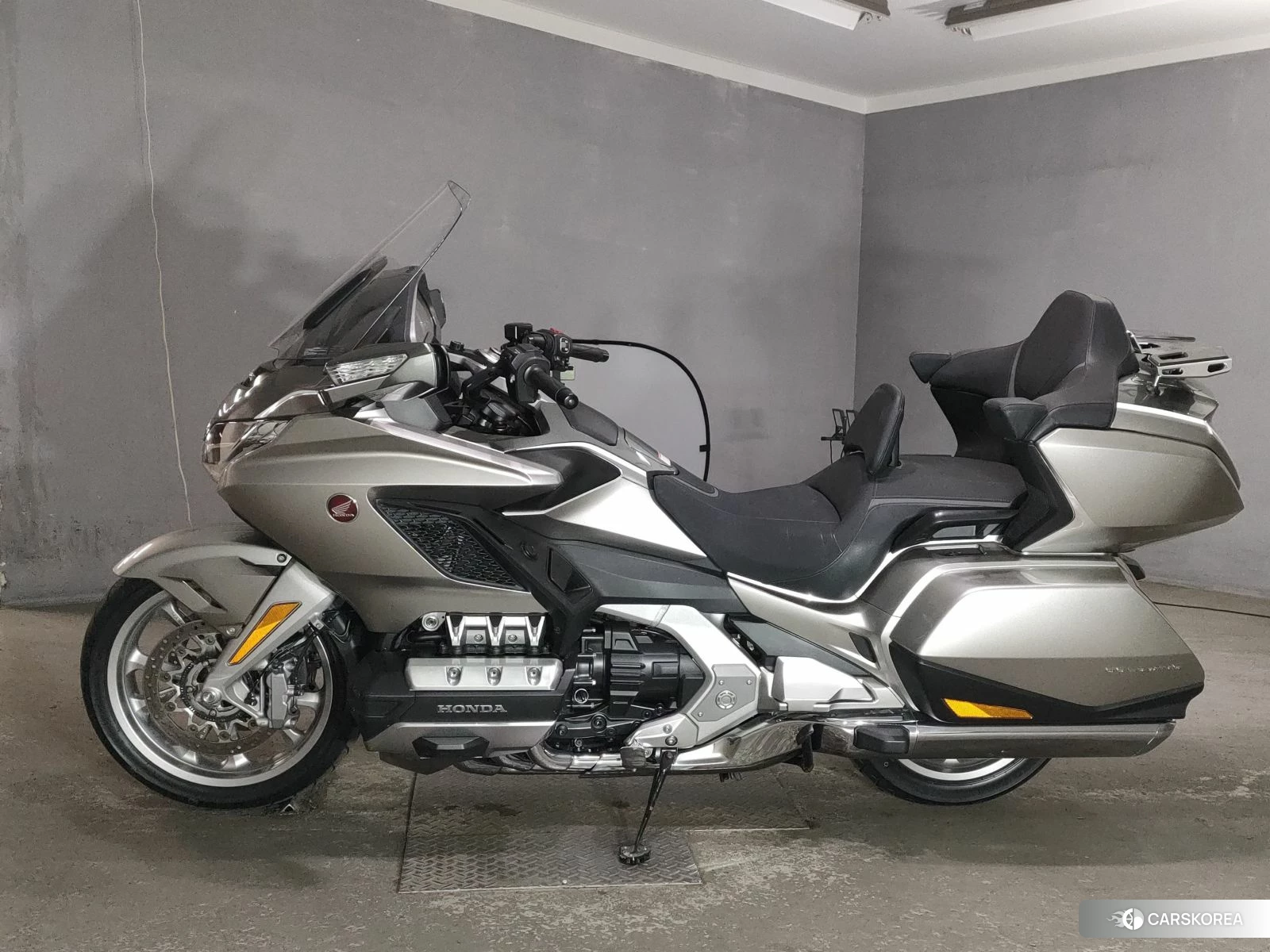 Проданный Honda GL1800 id 3946797 из Японии, фото 2