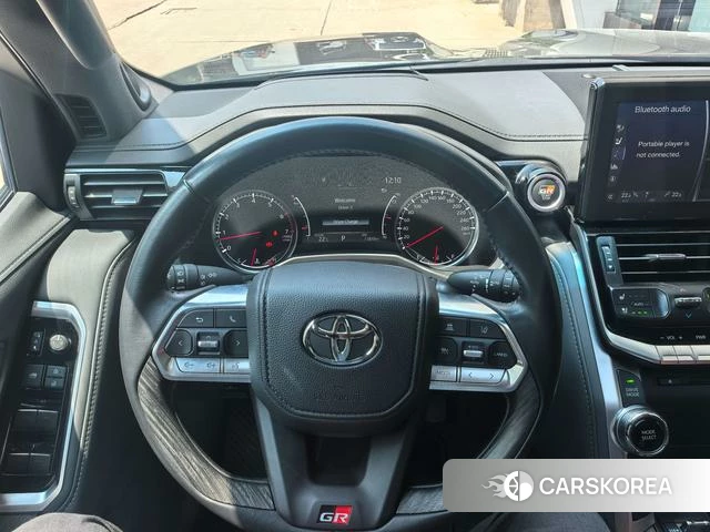 Toyota Land Cruiser (imported) 2024 Черный из Китая, фото 3