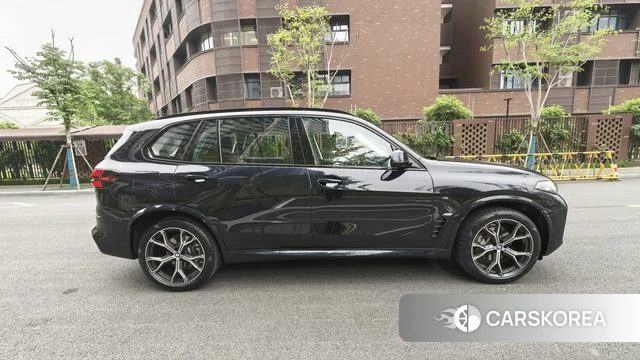 BMW X5 id 4277832 из Китая 10