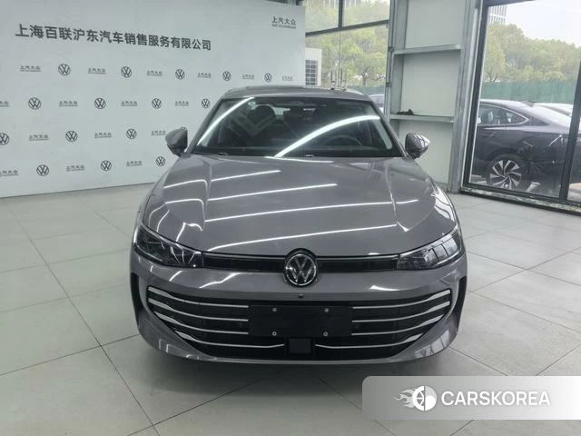 Volkswagen Passat id 4258319 из Китая 10