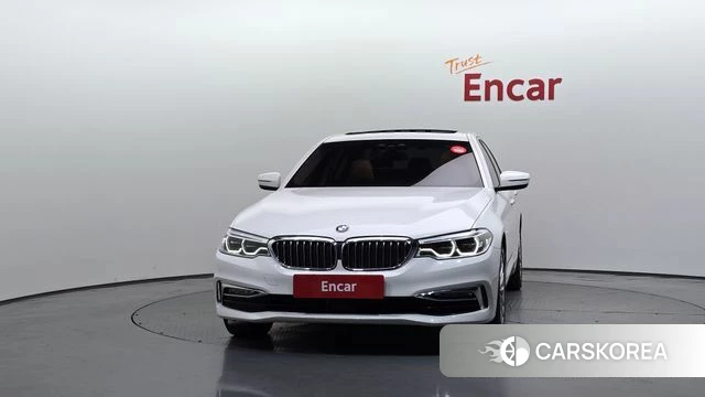 BMW 5 Series (G30) id 4678030 из Кореи 13