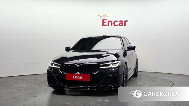 BMW 5 Series (G30) id 3852358 из Кореи 13