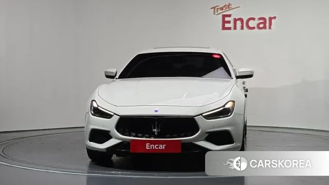 Maserati Ghibli id 3403239 из Кореи 13