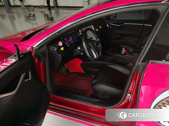 Tesla Model S id 4240268 из Китая 14