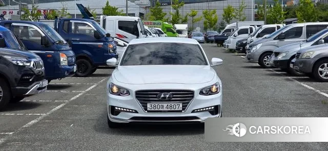 Hyundai Grandeur IG id 3024558 из Кореи 13