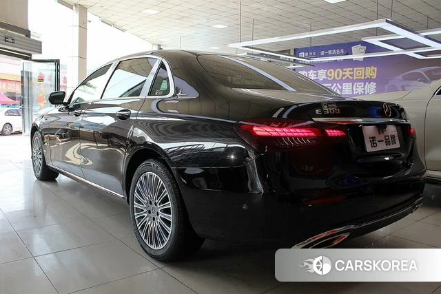 Mercedes-Benz E-class id 3896294 из Китая 9