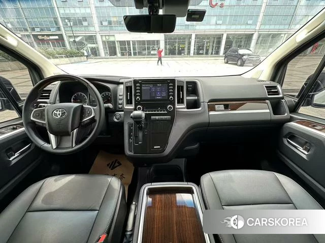 Toyota Granvia (overseas) id 4260642 из Китая 8