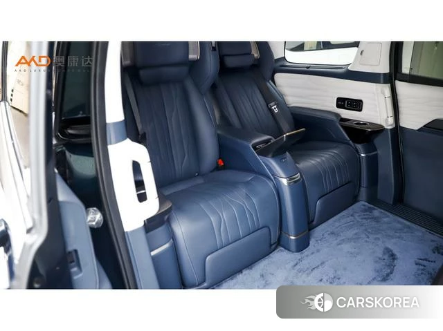 Buick century 2022 Зеленый из Китая, фото 3