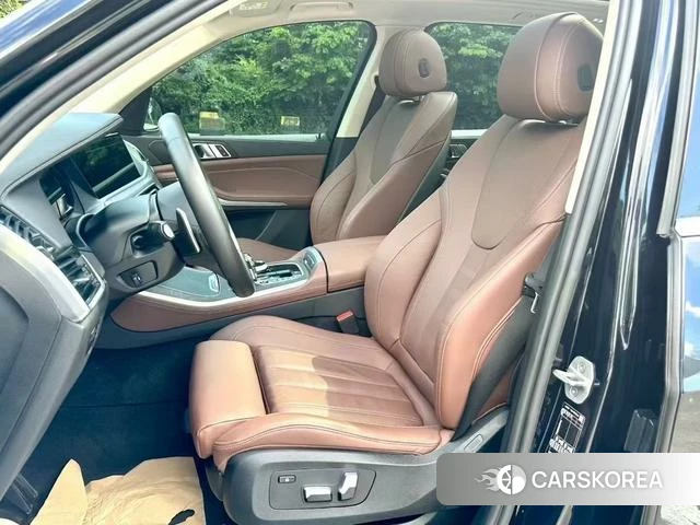 BMW X5 (imported) 2022 Черный из Китая, фото 3