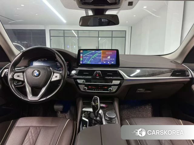 BMW 5 series 2021 Белый из Китая, фото 5