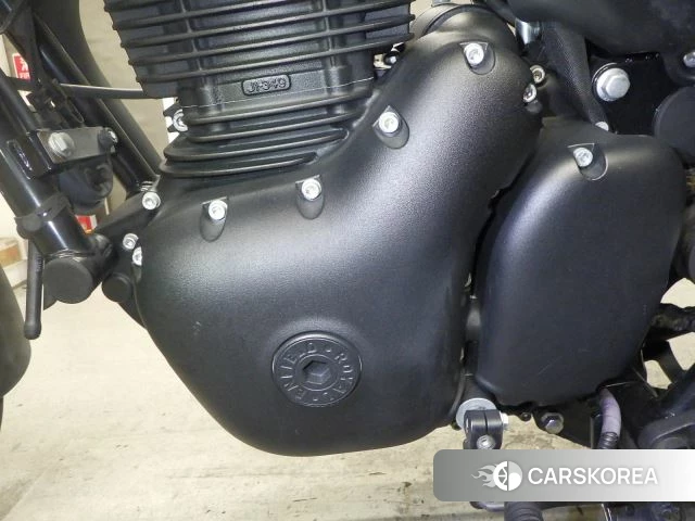Engine photo