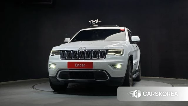 Jeep Grand Cherokee id 4310955 из Кореи 23