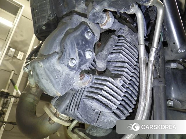 Engine photo