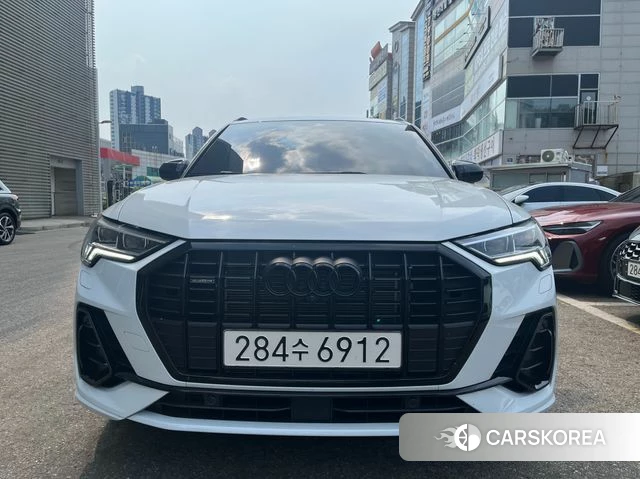 Audi Q3 (F3) 2026 Белый из Кореи, фото 3