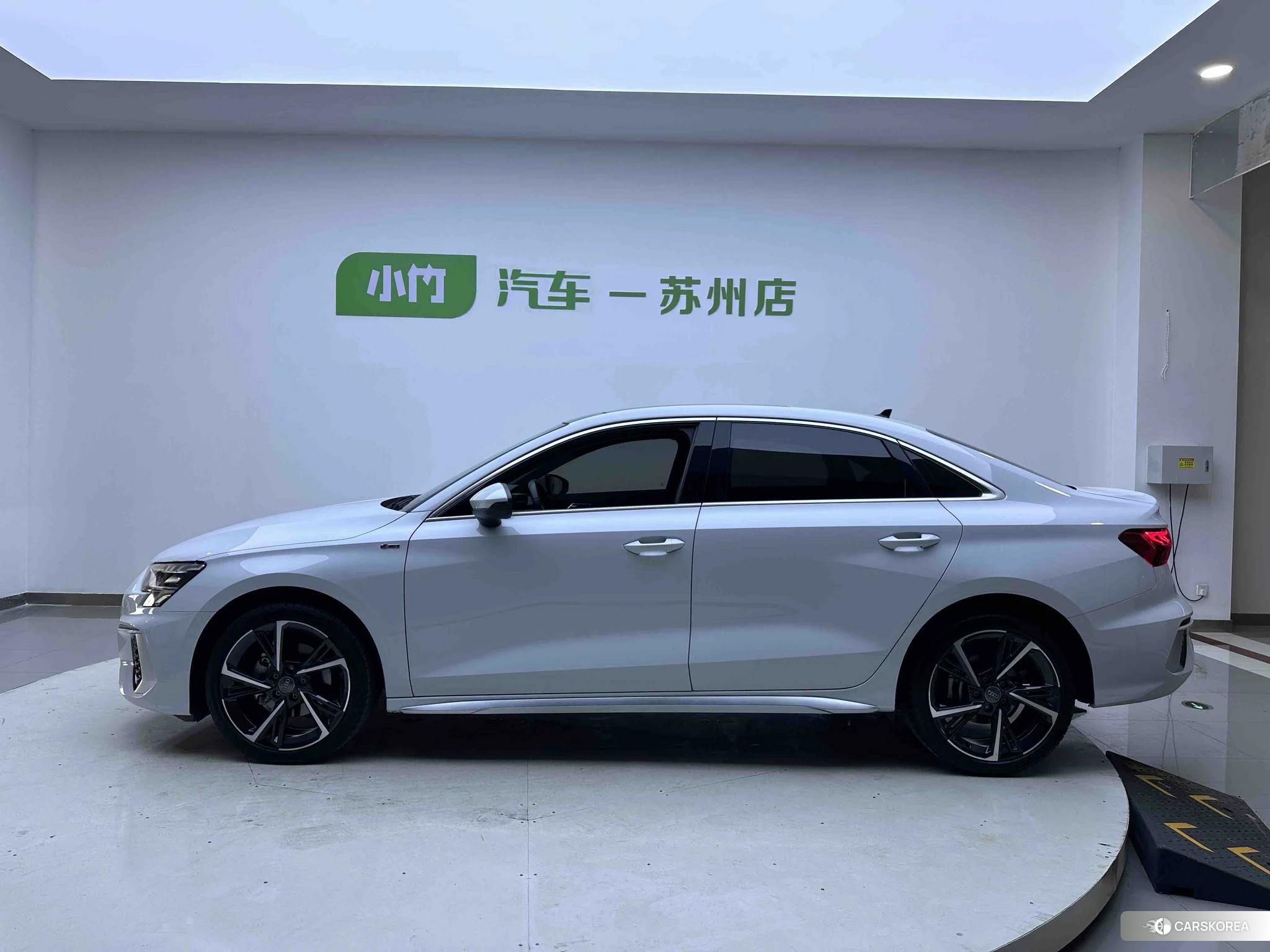 Audi A3 id 4512602 из Китая 14