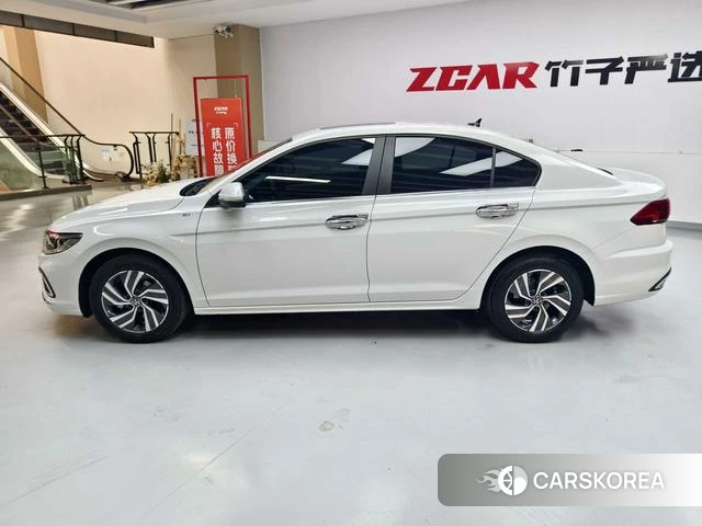 Volkswagen Bora id 4259884 из Китая 23