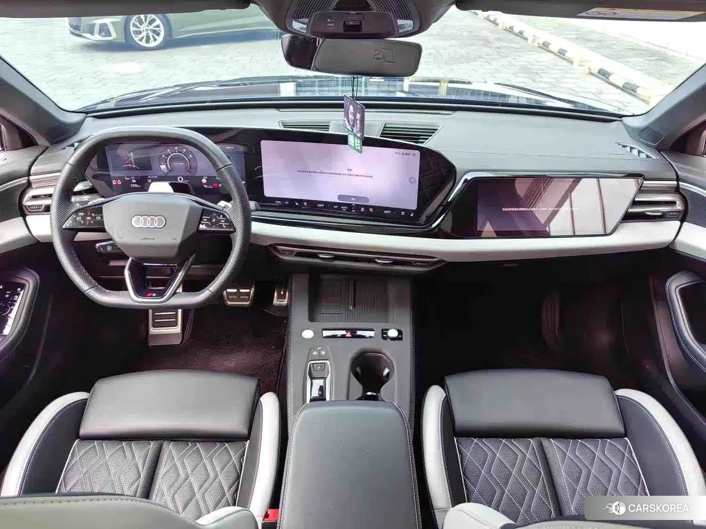 Audi A5L 2025 Red/purple из Китая, фото 5