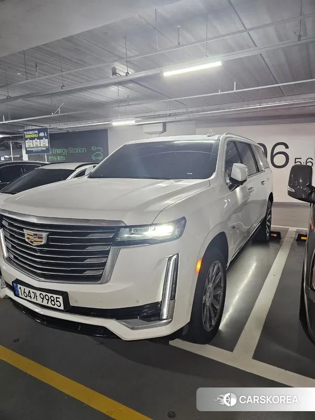 Cadillac Escalade 5th Generation 2022 Белый из Кореи, фото 4