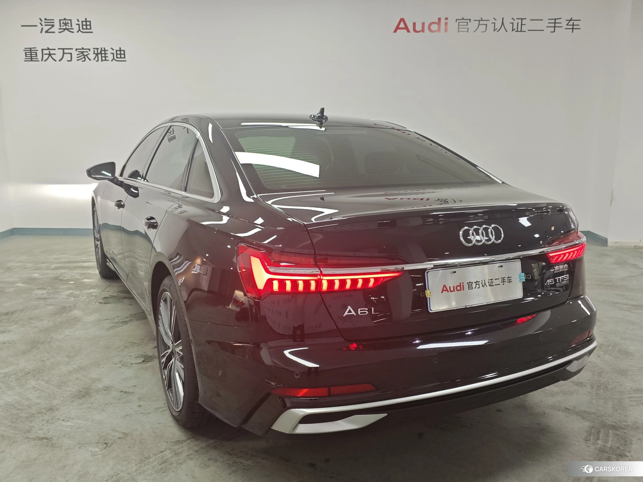 Audi A6L id 4479750 из Китая 10