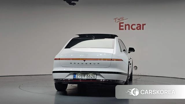 Hyundai Grandeur Hybrid (GN7) id 4640229 из Кореи 23