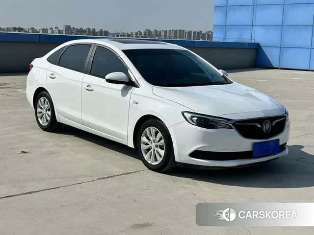 Buick Yinglang 2020 Белый из Китая, фото 3