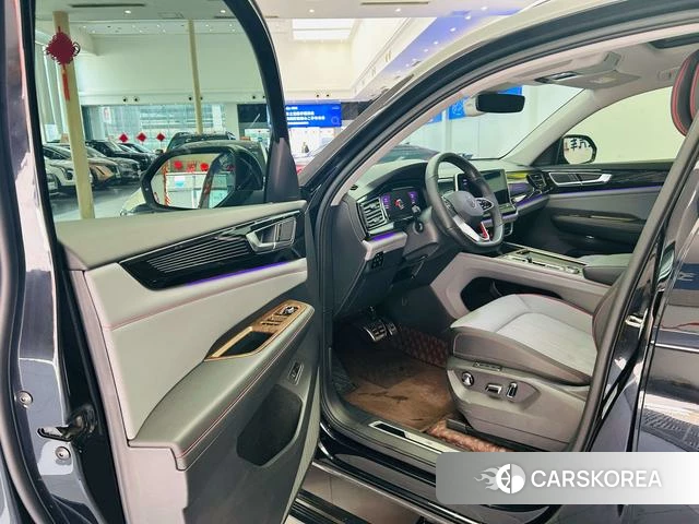 Volkswagen Tourang id 4256151 из Китая 19