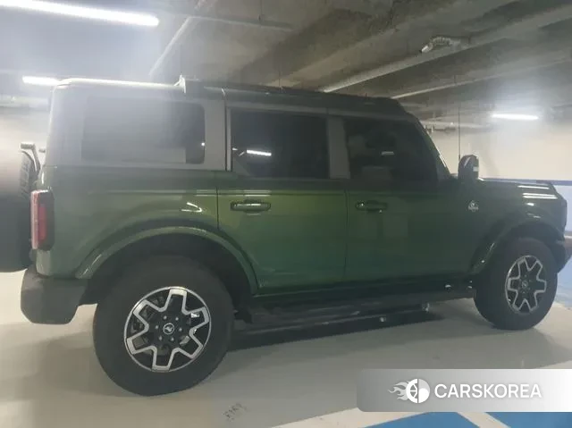 Ford Bronco 6th Generation 2023 Светло-зеленый из Кореи, фото 3