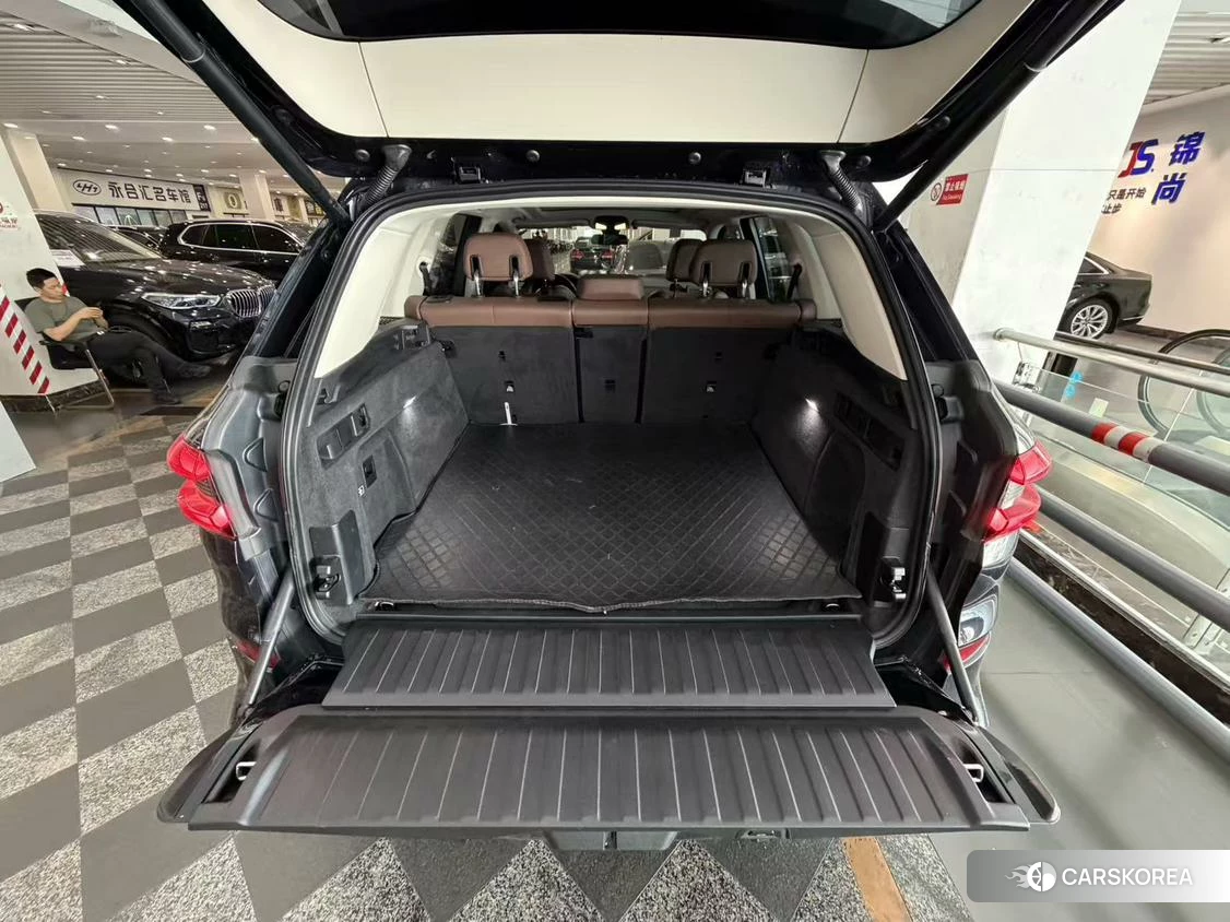 BMW X5 (imported) 2020 Черный из Китая, фото 3