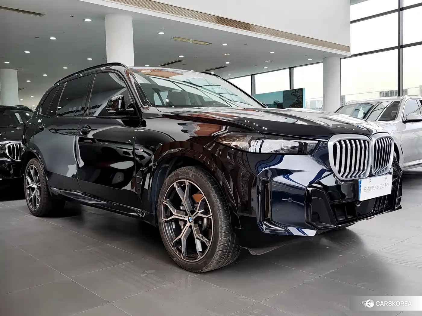 BMW X5 id 4685932 из Китая 9