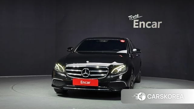 Mercedes-Benz E-Class W213 id 4586630 из Кореи 23