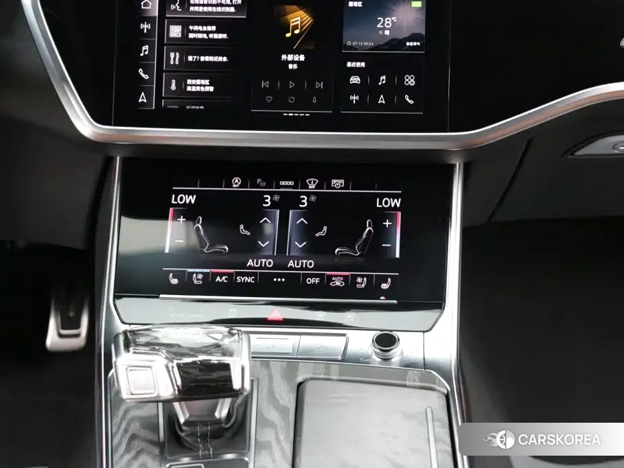 Audi A7L id 4601926 из Китая 23