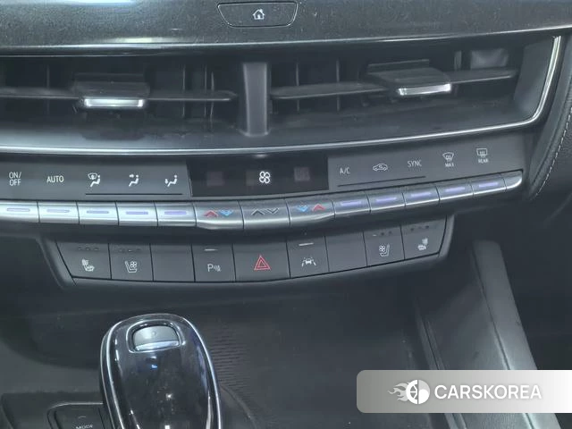 Cadillac CT5 id 4238137 из Китая 14