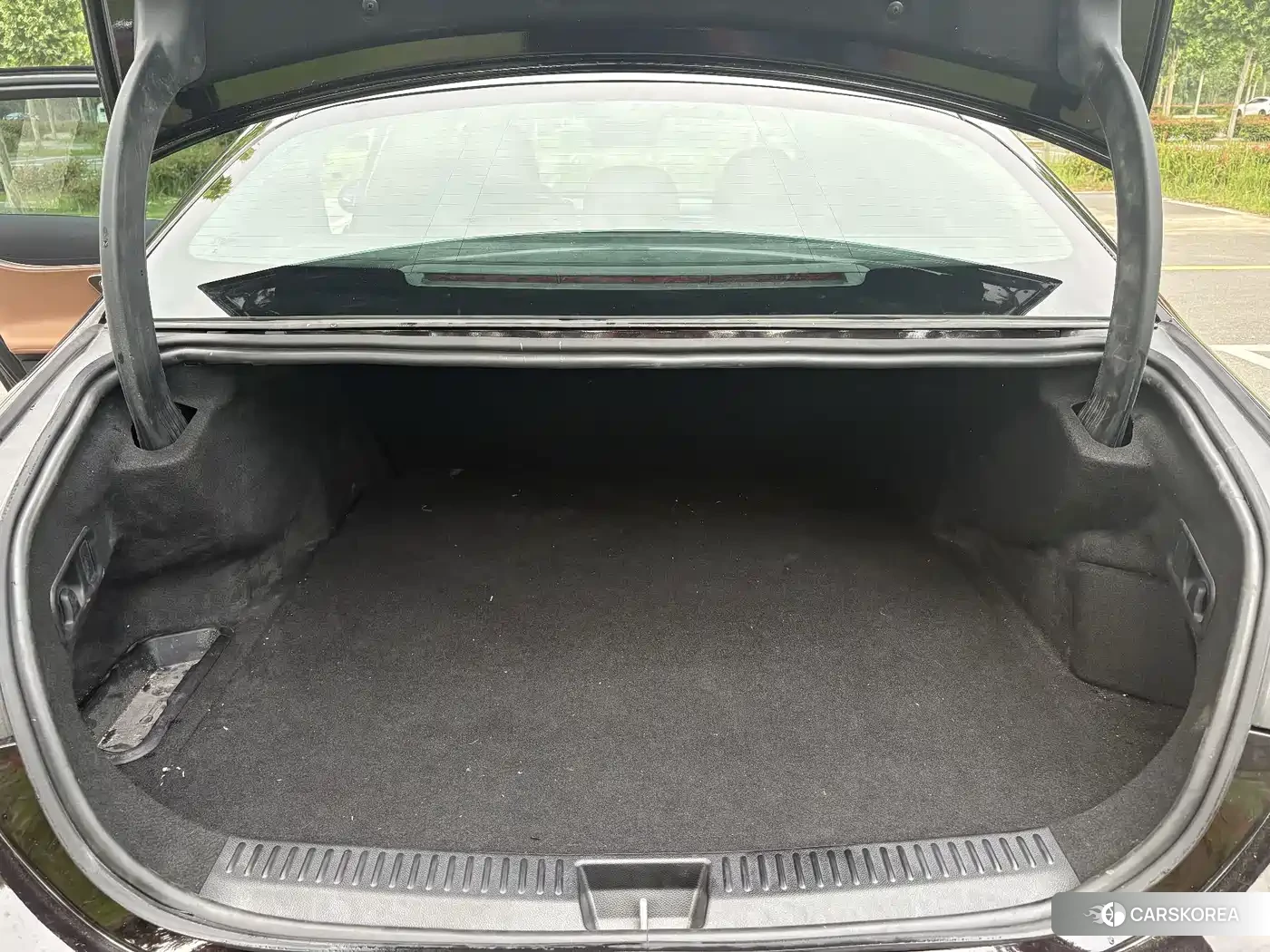 Mercedes-Benz E-class New Energy id 4570403 из Китая 12