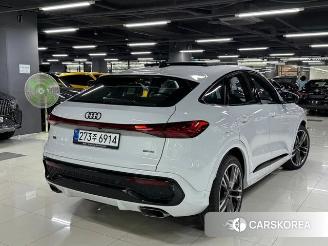 Audi Q5 (80A) 2025 Белый из Кореи, фото 6