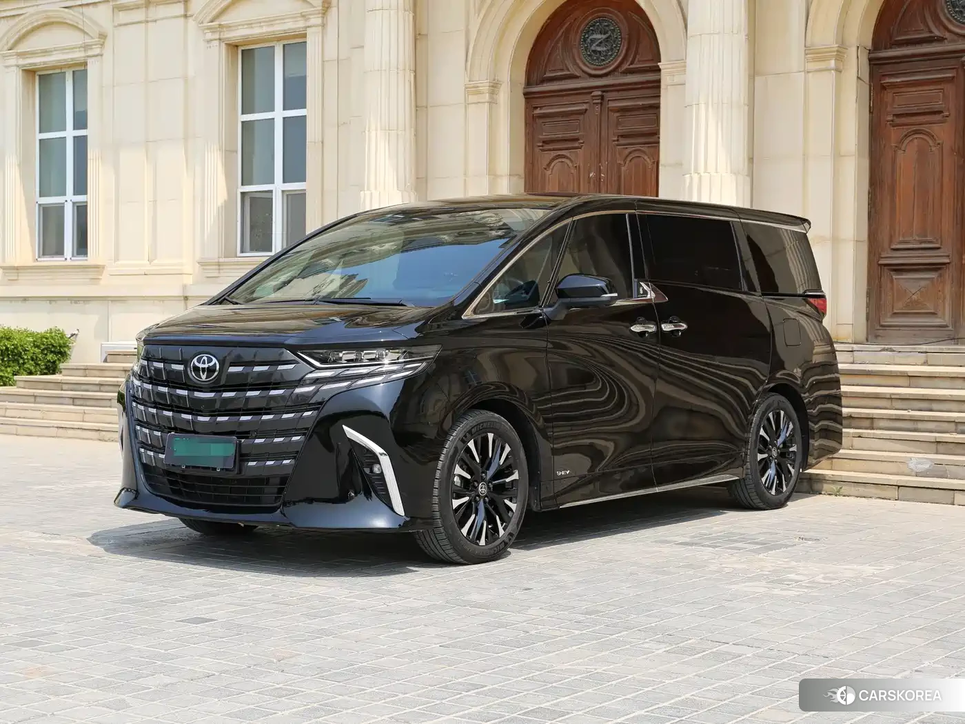 Toyota Alphard 2025 Черный из Китая, фото 3