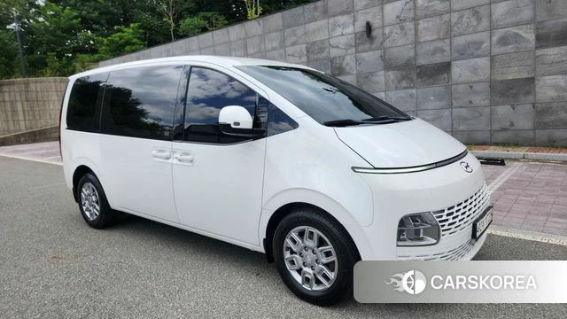 Hyundai Staria id 4580727 из Кореи 8