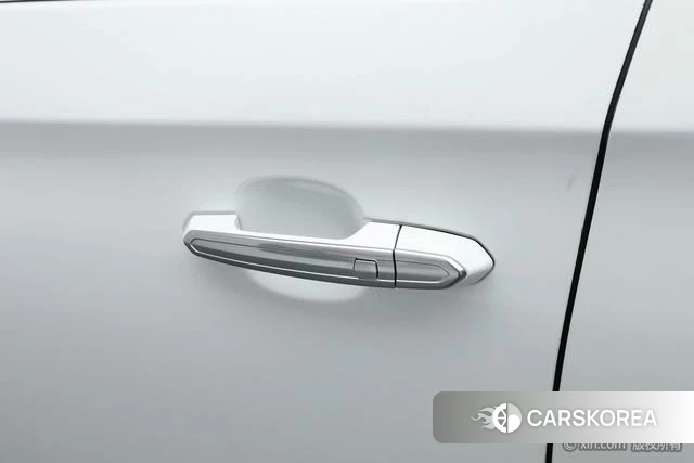 Cadillac XTS id 4254263 из Китая 17